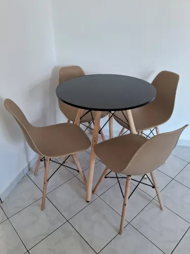 Mesa de jantar redonda 70 cm