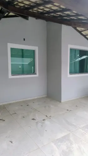 CASA 3 QUARTOS COM SUITE PISCINA E 5 VAGAS