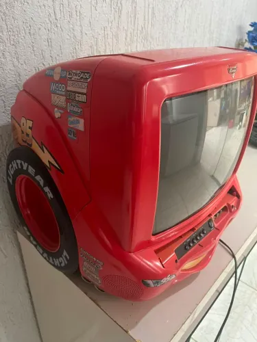 Tv tubo cars disney original