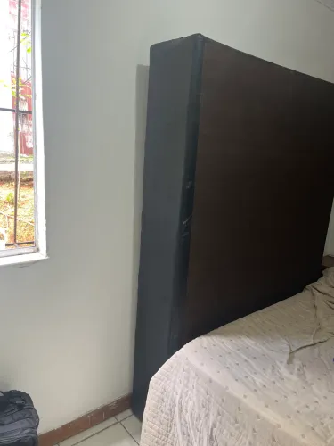 Cabeceira e box de casal 