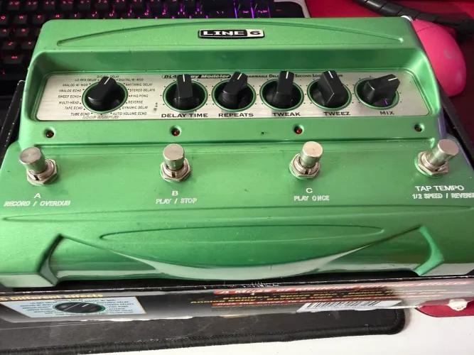 LINE 6 - DL4 - DELAY