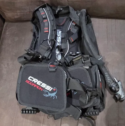Colete equilibrador de mergulho Cressi Scorpion tam. M