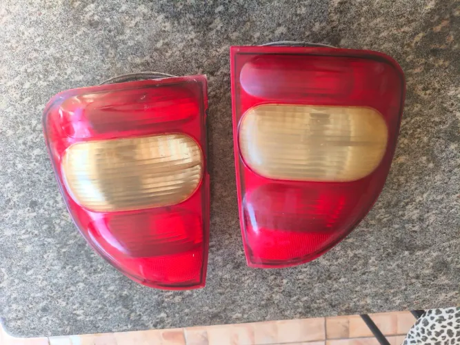 Lanterna traseira Corsa classic 2001