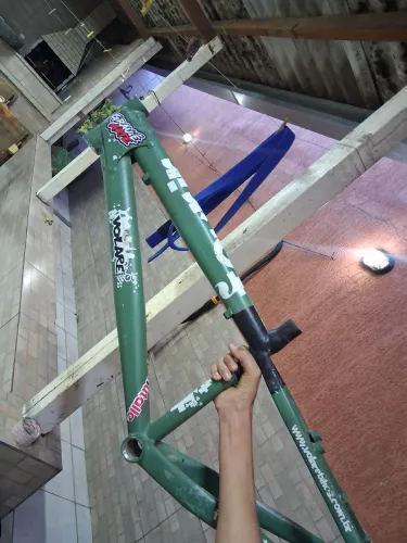 Quadro de alumínio volari