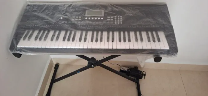 Teclado Roland KB-330