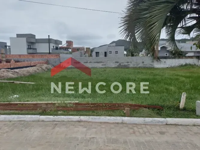 Lote em condomínio em Rua Leonel Pereira - Cachoeira do Bom Jesus - Florianópolis/SC