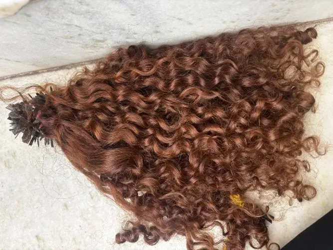 Cabelo mega hair cacheado natural