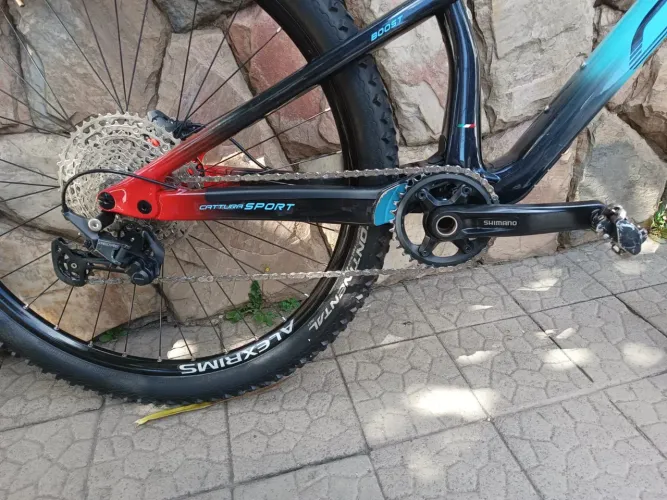 Bicicleta oggi carbono full
