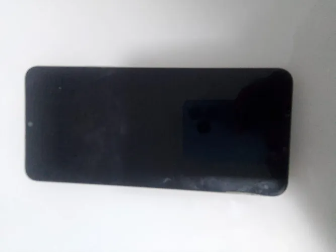 Celular Semi novo 