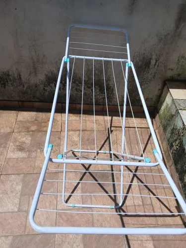Varal de pé e espelho 