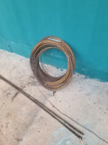 Varios