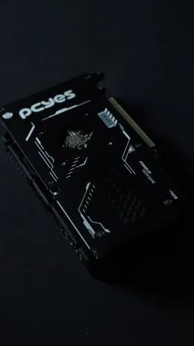 PCYES RTX 3050 6GB Projeto Edge por R$1.499,99