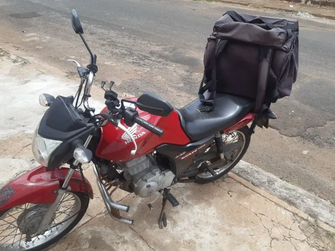 Faço entregas e serviços particulares