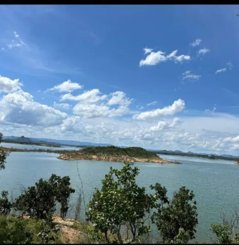 Lote na beira do lago será da mesa