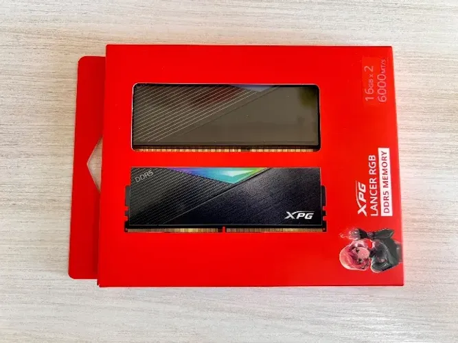 Kit Memórias DDR5 32gb (2x16gb) 6000mhz XPG CL 30 - 6 meses de uso