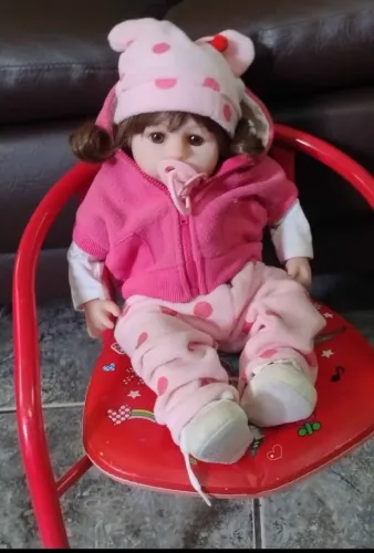 Boneca bebê reborn girafinha 