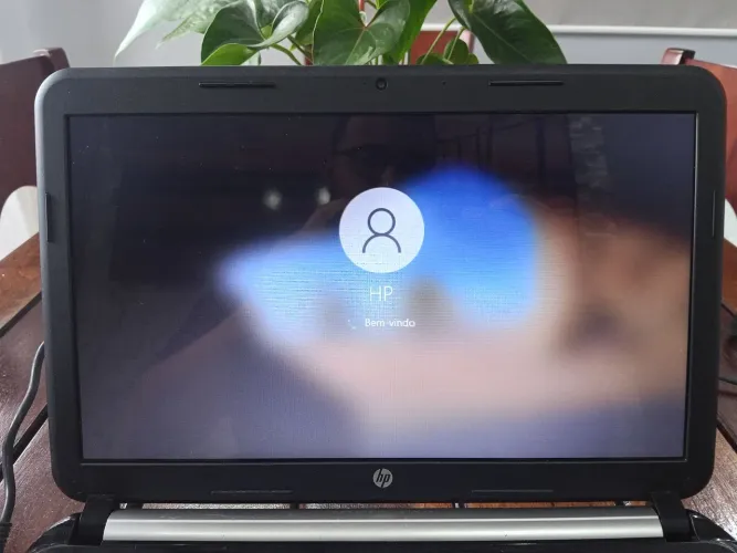 Notebook HP I5 4GB RAM com SSD e Windows