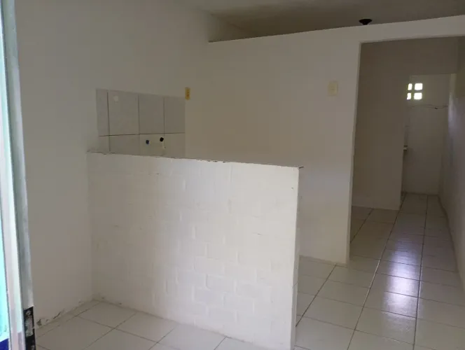 Aluga-se kitnet na torre Aparti de 600reais com água incluso e energia paga o consumo 