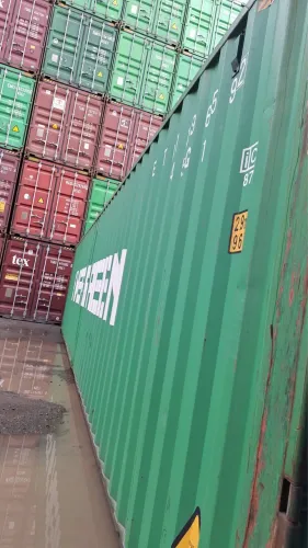 Container com nota fiscal