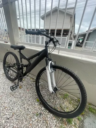 Bicicleta Aro 26 - Revisada e Pronta para Andar