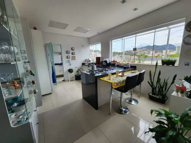 Apartamento à venda em Itajubá, Pinheirinho, com 3 quartos, com 110 m²