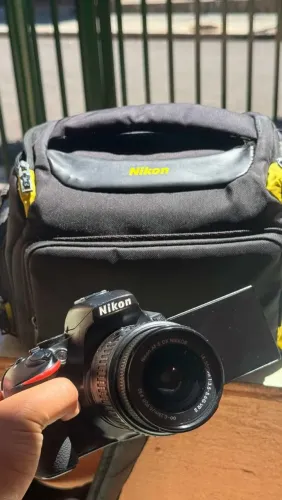 NIKON D5500 