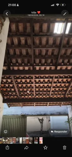 Telhado com madeiramento para garagem