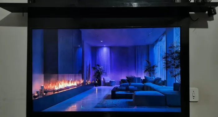 Vende-se TV SMART LG 55"<br>Com nota fiscal, no plástico, controle e caixa.