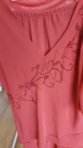 Conjunto de saia e blusa