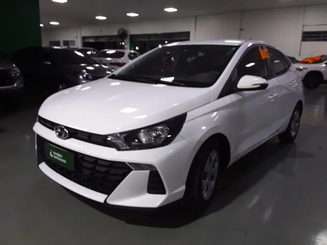 Hyundai HB20S Comfort Plus 1.0 Flex 12V Mec. 2024
