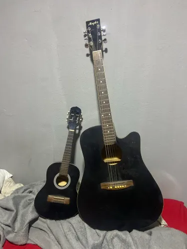 Violão de aço e cavaquinho