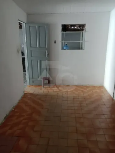 Casa no Bairro Siqueira Campos com 3 Quartos, Garagem e Mais - 200m²