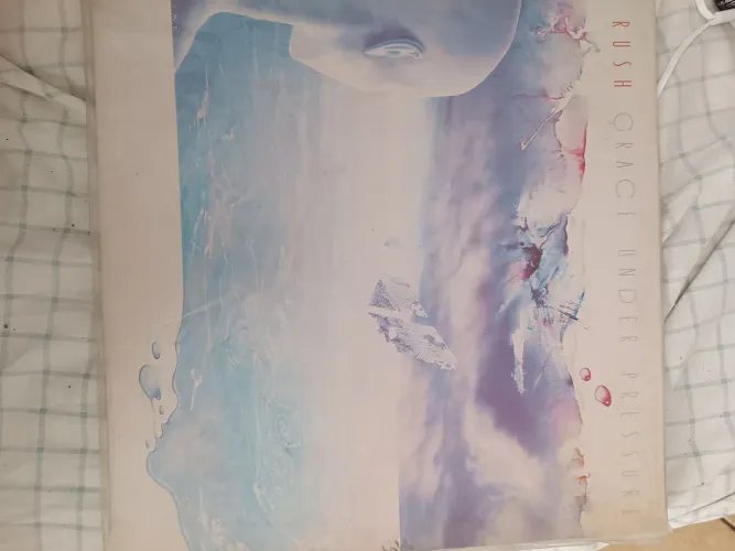 LP Grace Under Pressure do Rush, versão nacional