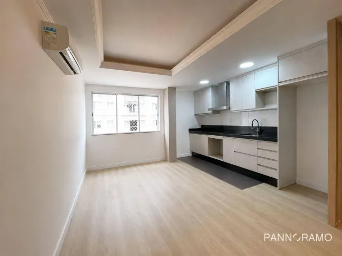 Apartamento Semi-mobiliado com 2 quartos - Centro - Balneário Camboriú/SC