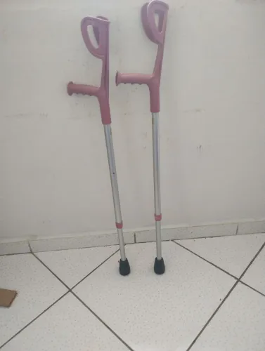 Vendo amuleta infantil para sair agora 