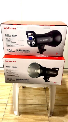 Flash Tocha Profissional GODOX SK 400 II 220v