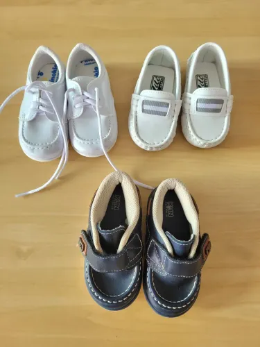 Sapatinhos para bebê menino vendido separadamente