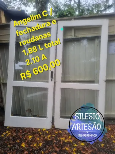Porta antiga