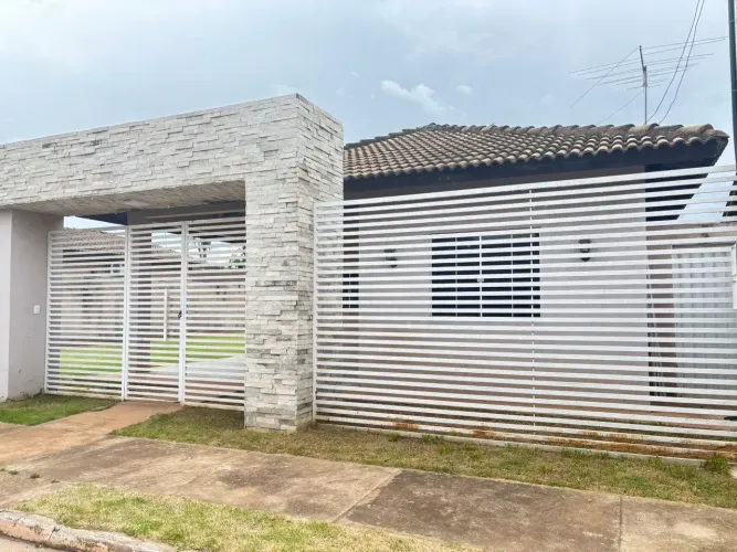 ALUGO CASA NO CONDOMÍNIO SÃO JOSÉ