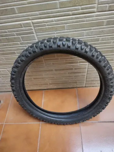 Algumas peças Honda Bros Twister CB 400 CG NX 350 e pneu 90 90 19