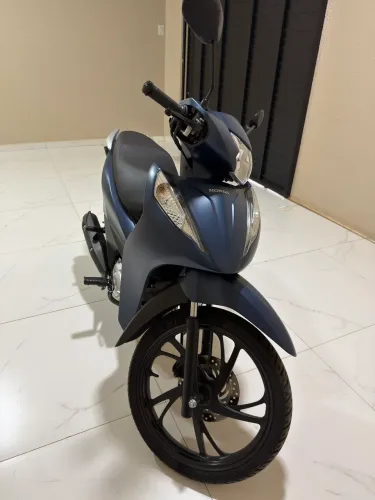 Biz EX 2025