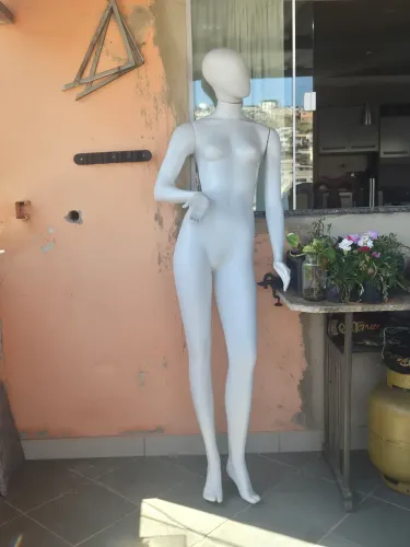 Manequin pra roupas femininas