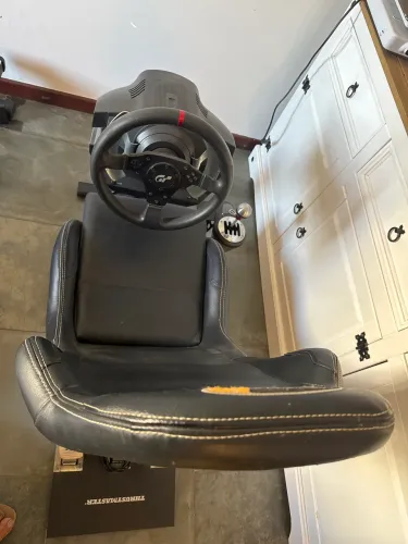 cockpit simulador de corrida Assento playseat thrustmaster T500rs