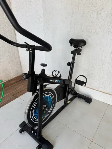 Bicicleta ergométrica spinning PodiumFit S200