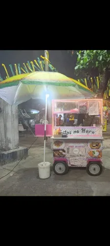 Vendo esse carrinho de lanche