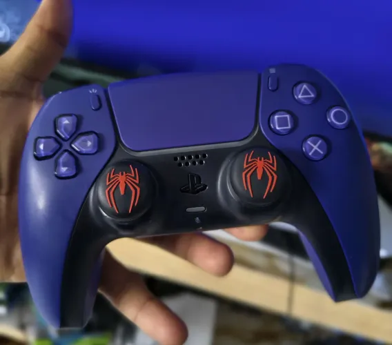 Controle PS5 330$