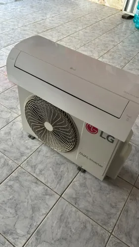 Ar condicionado LG Dual Inverte 9000btus