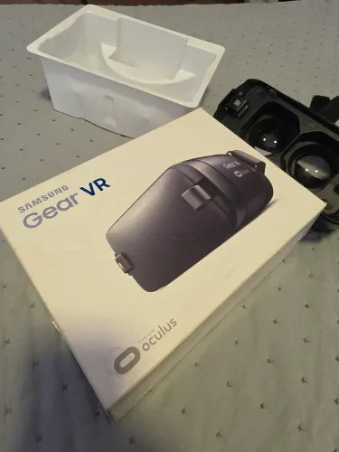 Óculos 3d p Celular Samsung - Gear VR