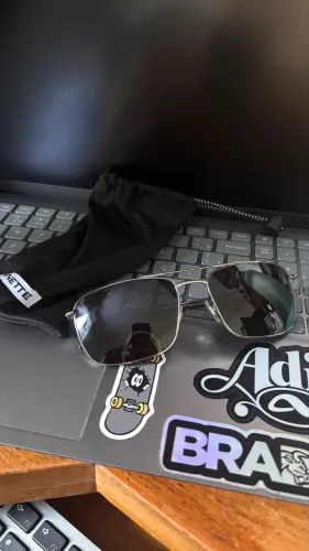 Óculos de Sol Retangular Arnette Boulevardier AN3088 Cinza com Proteção UV