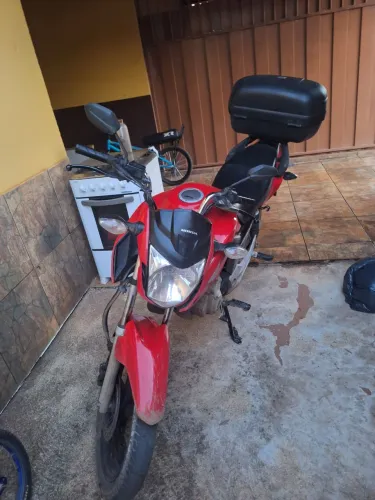 Vendo Honda 160 único dono perfeita condições